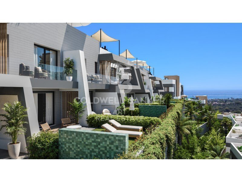 House in Elviria-Cabopino, Marbella, Spain 3 - 18011456