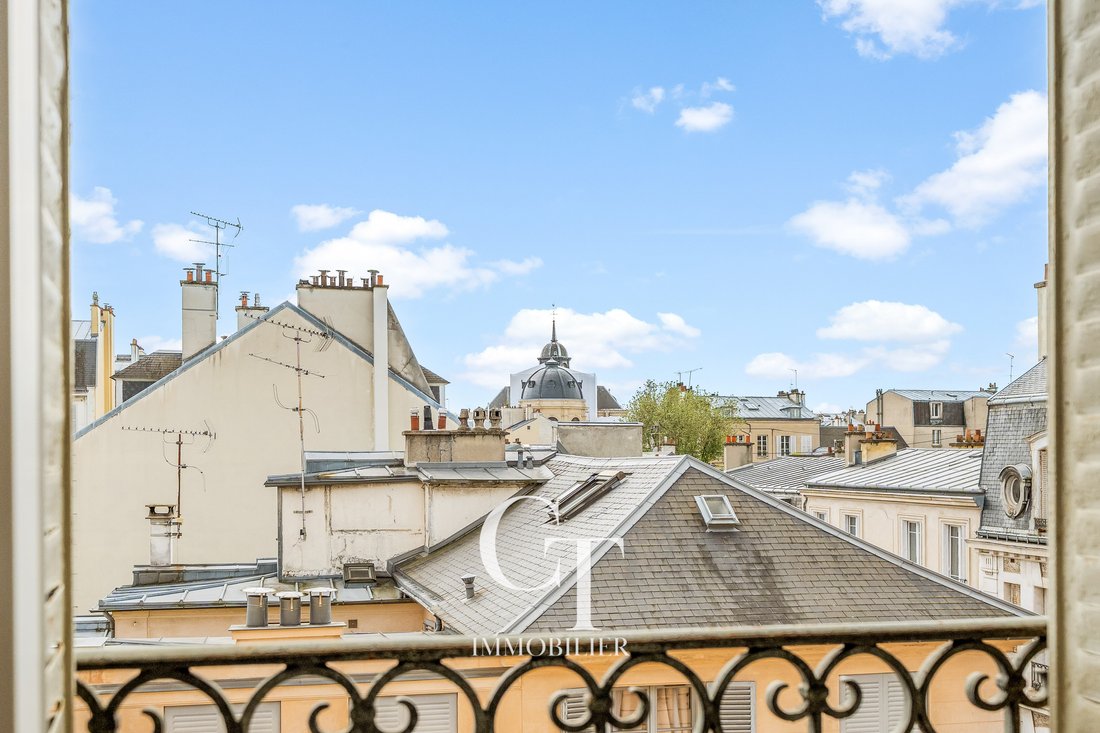 Apartment in Domaine National du Château, Versailles, France 5 - 18009465