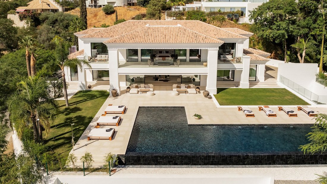 Villa in Benahavis, Andalusia, Spain 2 - 18007717