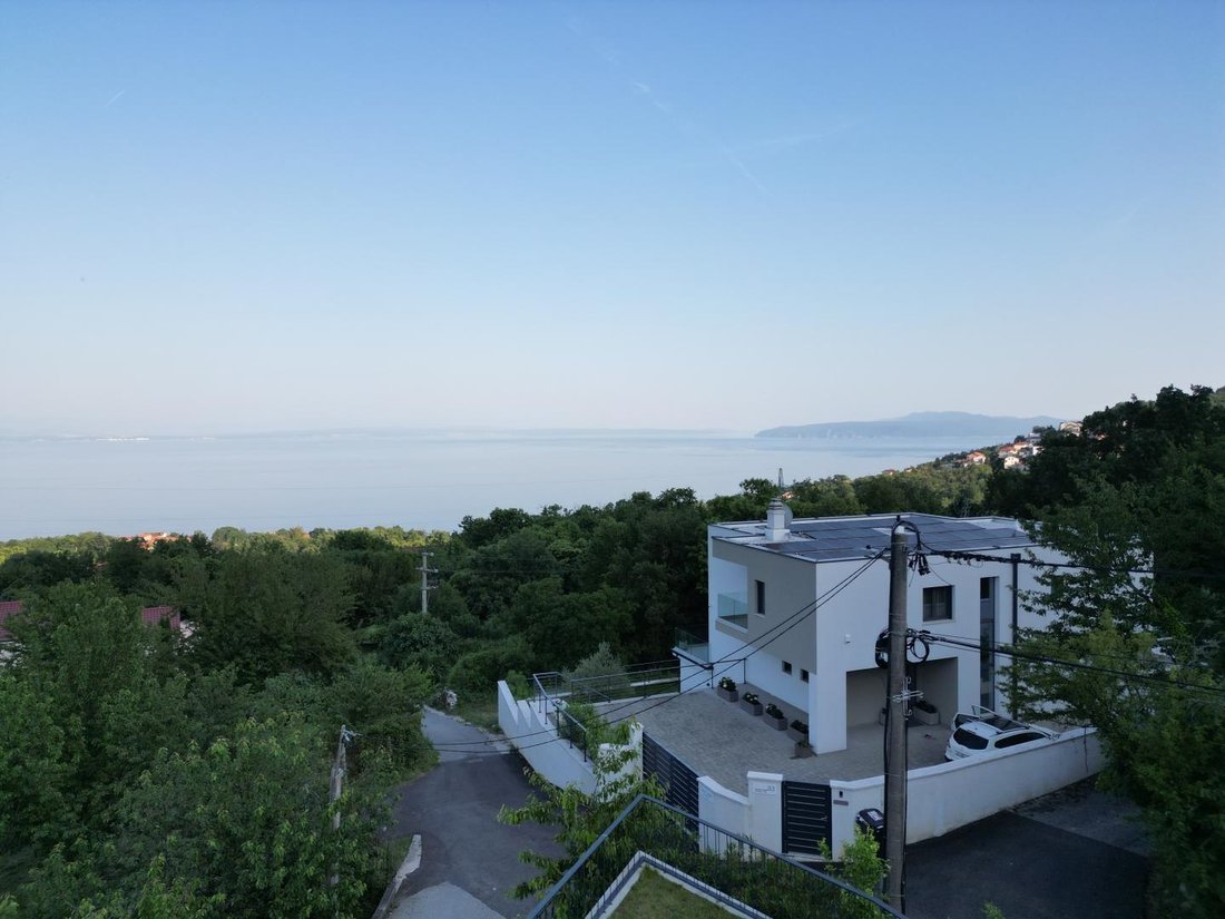 Villa in Grad Opatija, Primorje-Gorski Kotar County, Croatia 4 - 18007060