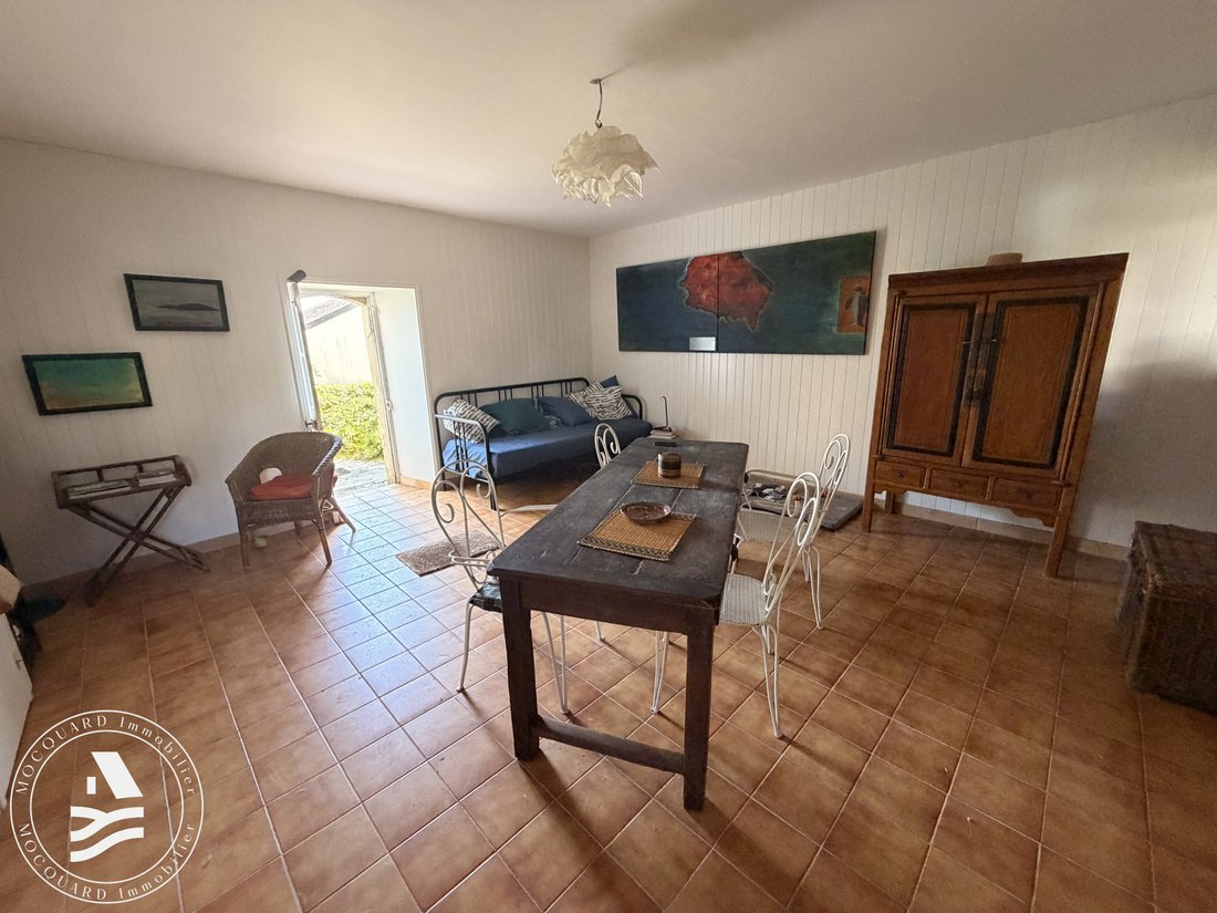 House in Locmariaquer, Brittany, France 4 - 18008492