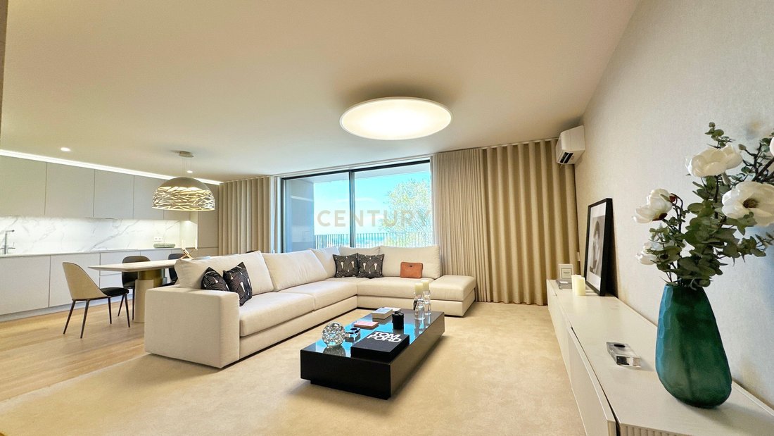 Apartment in Santa Marinha e Sao Pedro da Afurada, Porto District, Portugal 4 - 17488410