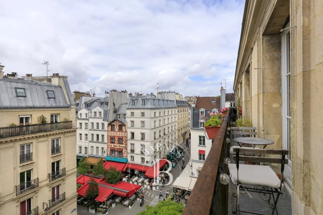 Apartment in Les Halles, Paris 1er Arrondissement, Paris 1 - 18006419