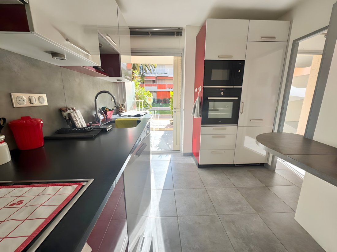Apartment in Zone Est Diffuse, Saint-Tropez, France 5 - 18008948