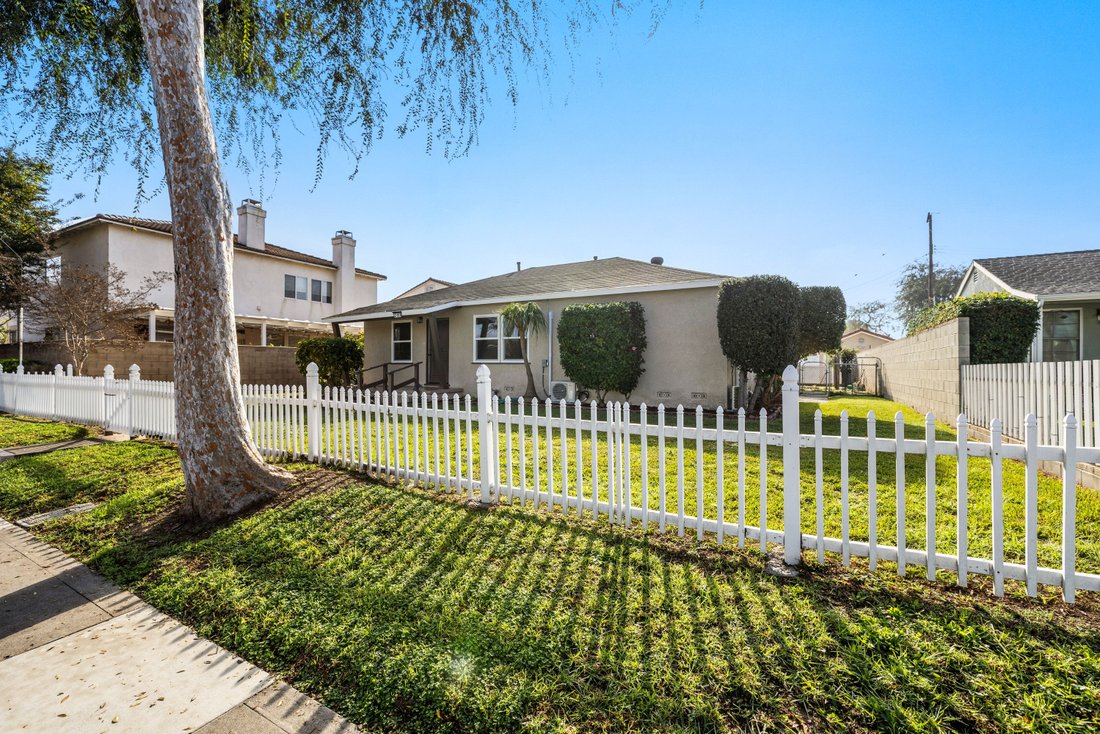 House in Fullerton, California, United States 3 - 18010409