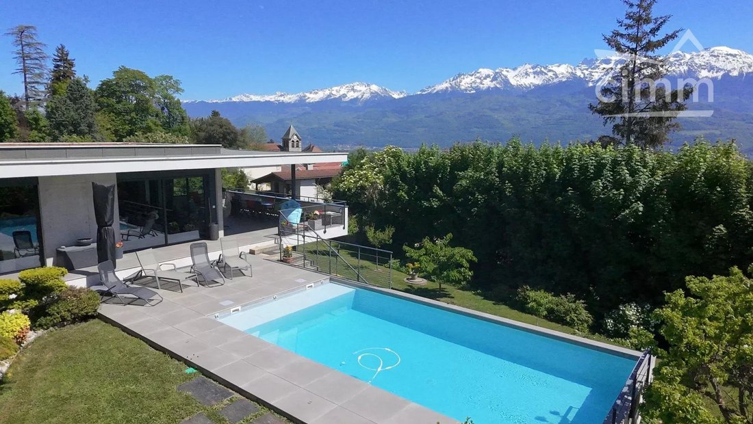 Villa in Biviers, Auvergne-Rhône-Alpes, France 4 - 18005358