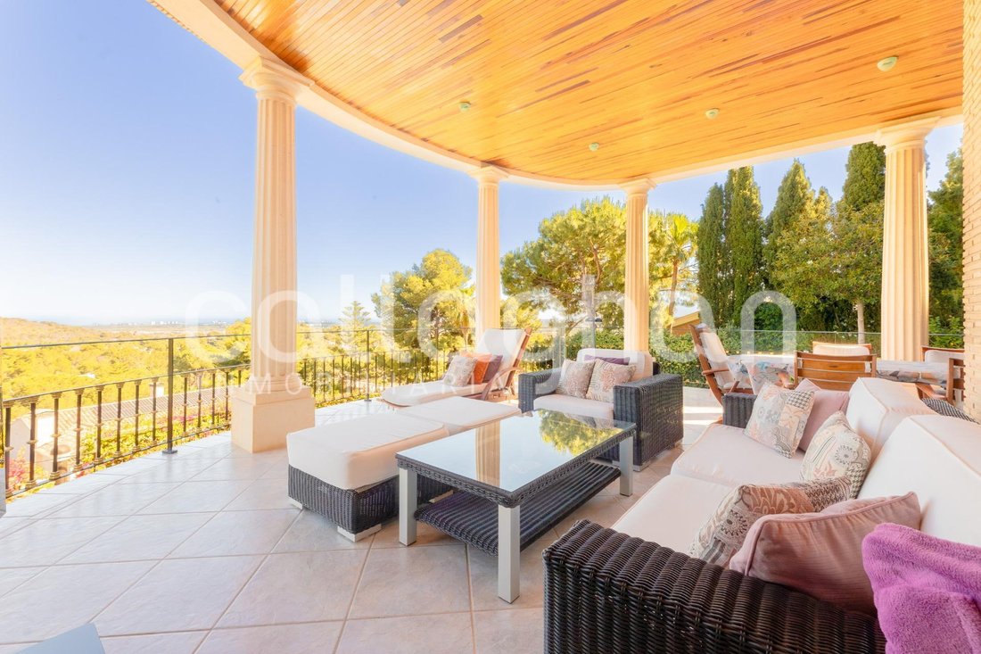 Villa in Los Monasterios, Valencian Community, Spain 1 - 18008501