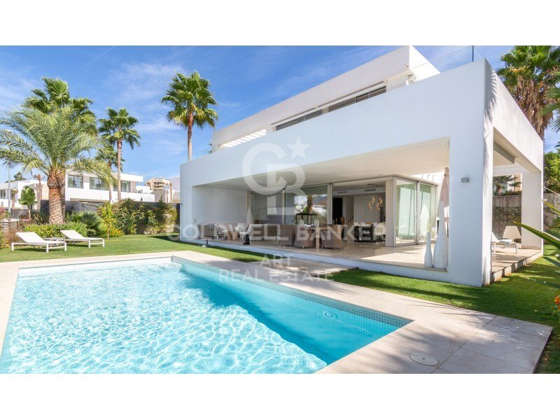 House in Rio Real, Marbella, Andalusia 1 - 18011801