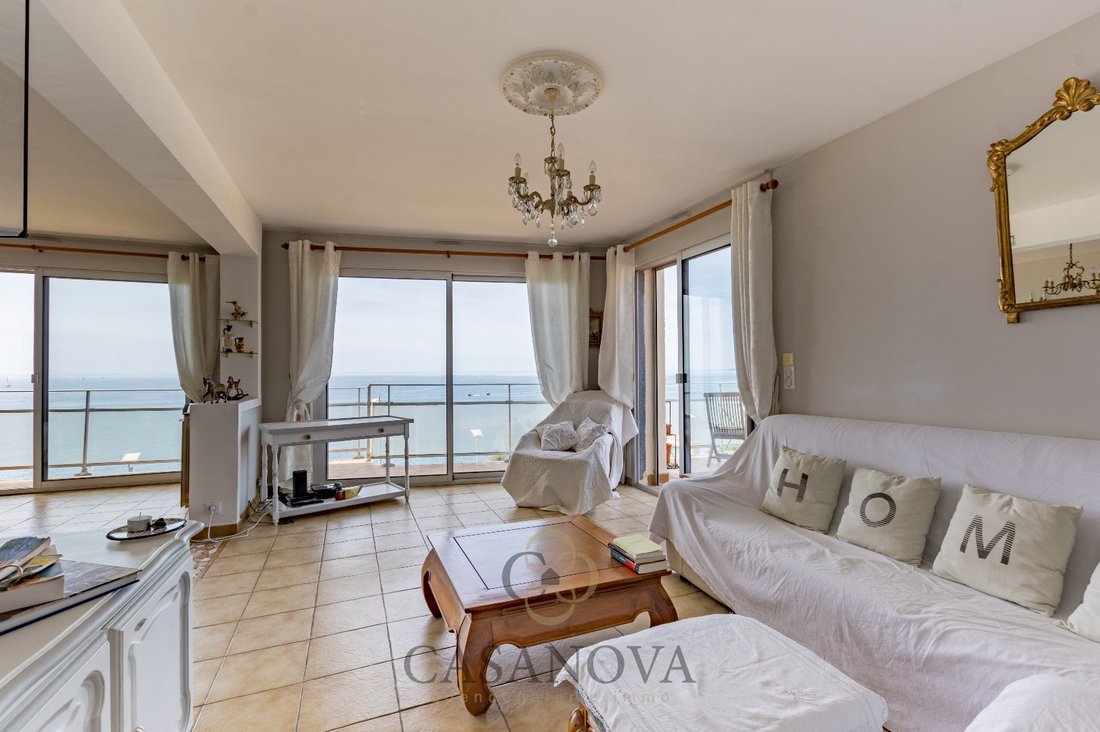 Apartment in Mont Saint Clair-Hôtel de Ville, Sète, France 4 - 18010372