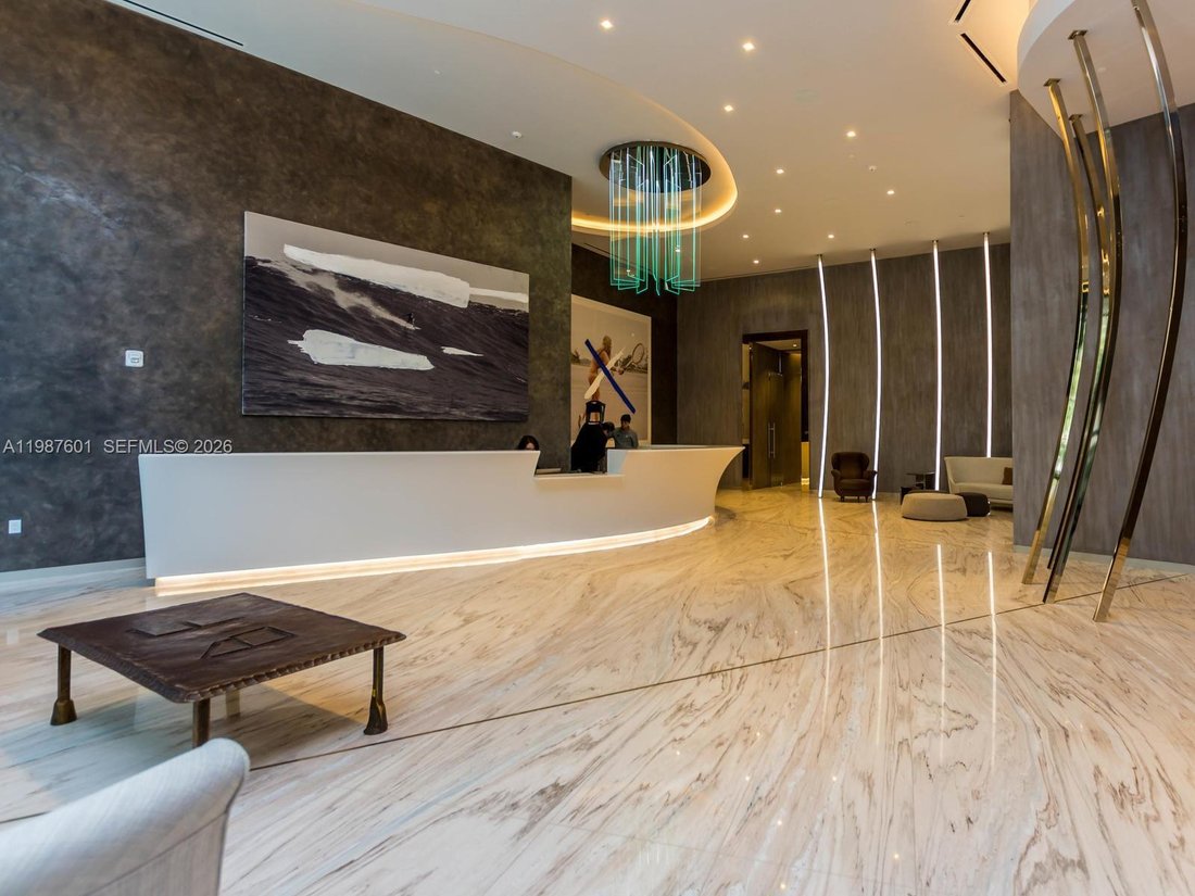 Condo in Miami, Florida, United States 3 - 18005215