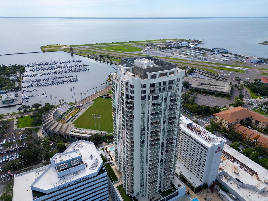 Condo in St. Petersburg, Florida, United States 2 - 18007014