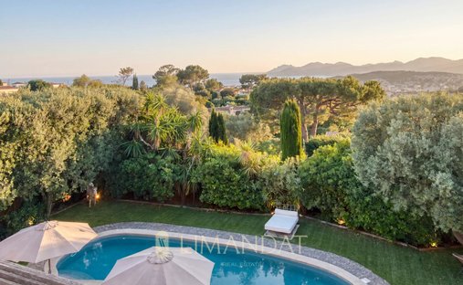 Villa in Collines, Le Cannet, France 1