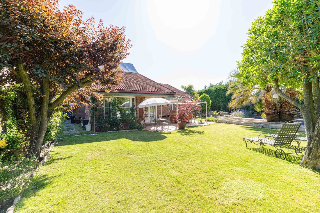 House in Galapagar, Comunidad de Madrid, Spain 2 - 18010317
