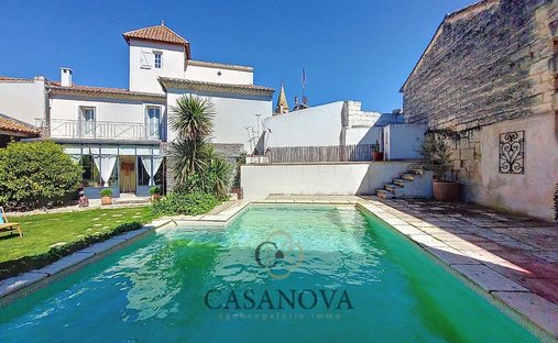 House in Centre Ville, Mauguio, France 1