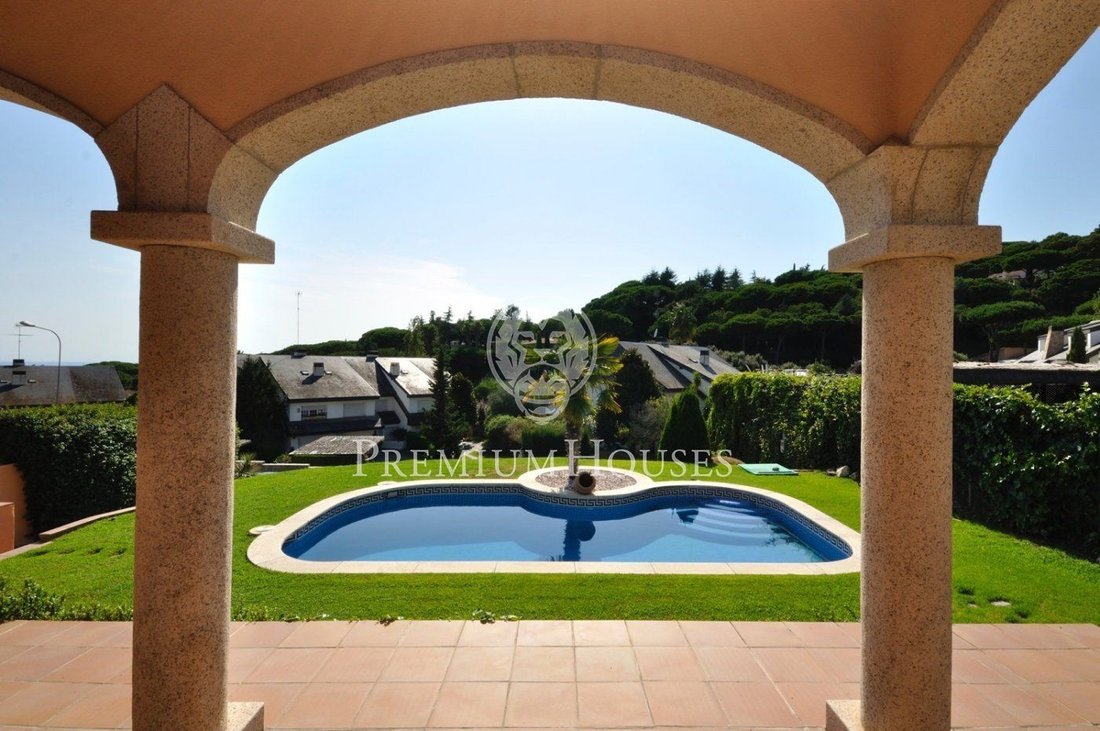 House in Sant Vicenc de Montalt, Catalonia, Spain 5 - 10719944