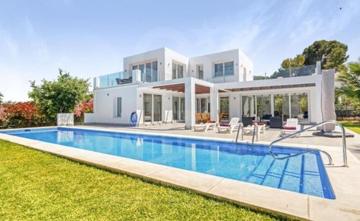 House in Vicalvaro, Madrid, Spain 1