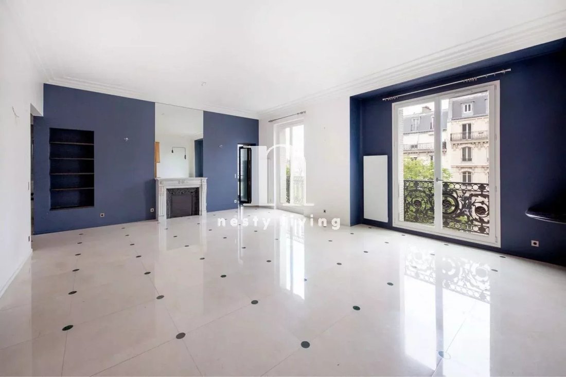 Apartment in Ternes-Maillot, Paris 17e Arrondissement, Paris 2 - 18005497