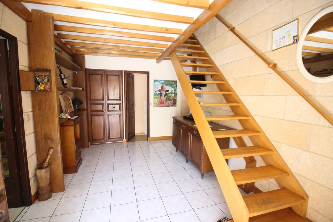 House in Mello, Hauts-de-France, France 2 - 18006406