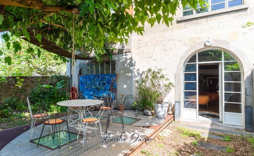 House in Grammont, Tours, France 1