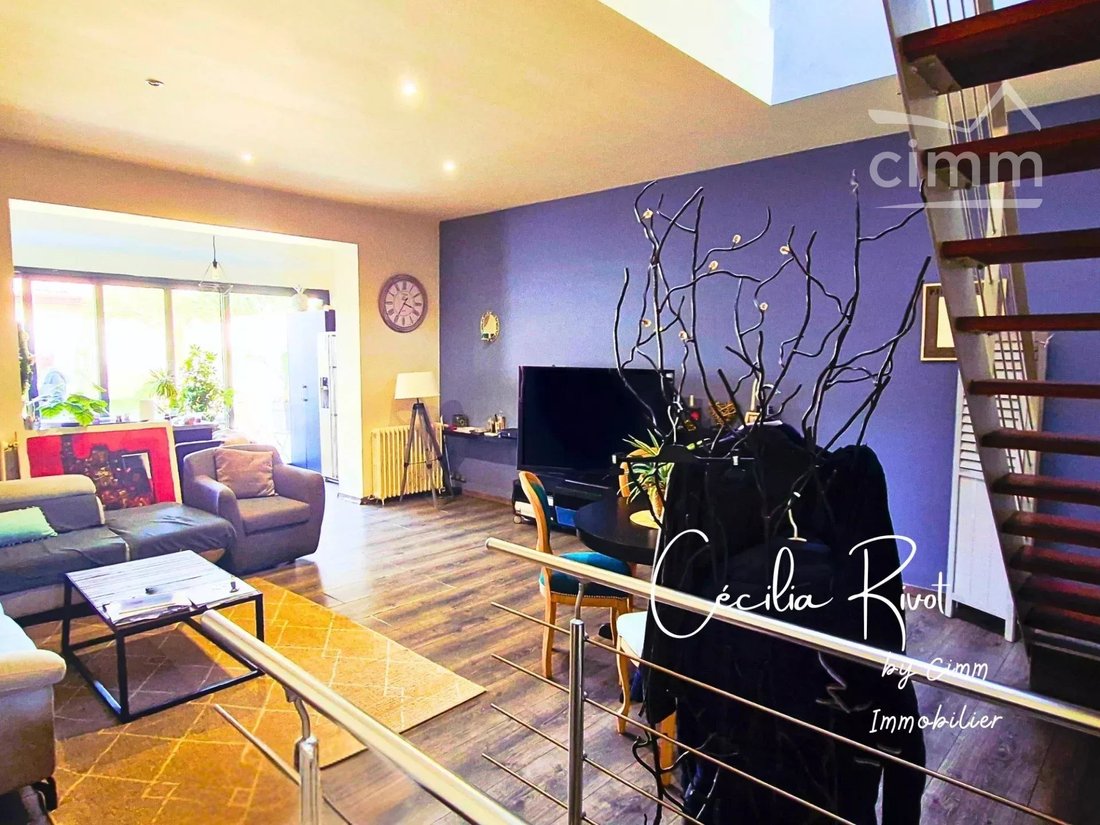 Townhouse in Saint Jean-Belcier-Carle Vernet-Albert 1er, Bordeaux, France 2 - 18004986