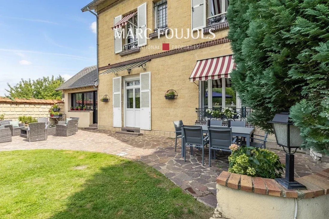 House in Luzarches, Ile-de-France, France 5 - 16073665