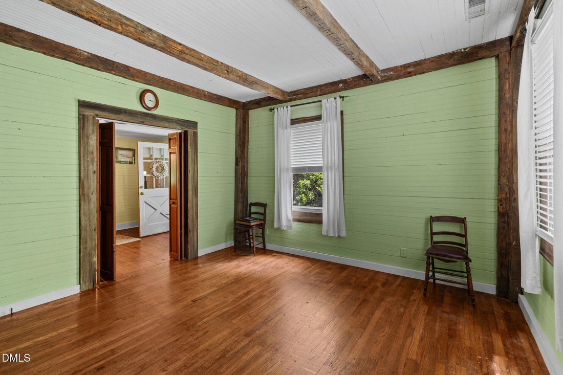 House in Efland, North Carolina, United States 4 - 18012624