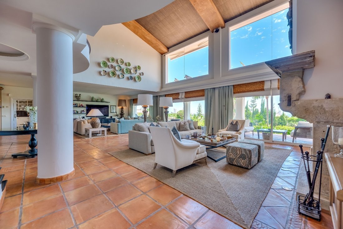 Villa in Elviria-Cabopino, Marbella, Spain 5 - 18004893