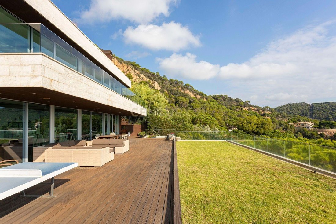 Villa à Sant Feliu de Guíxols, Catalogne, Espagne 4 - 16925649