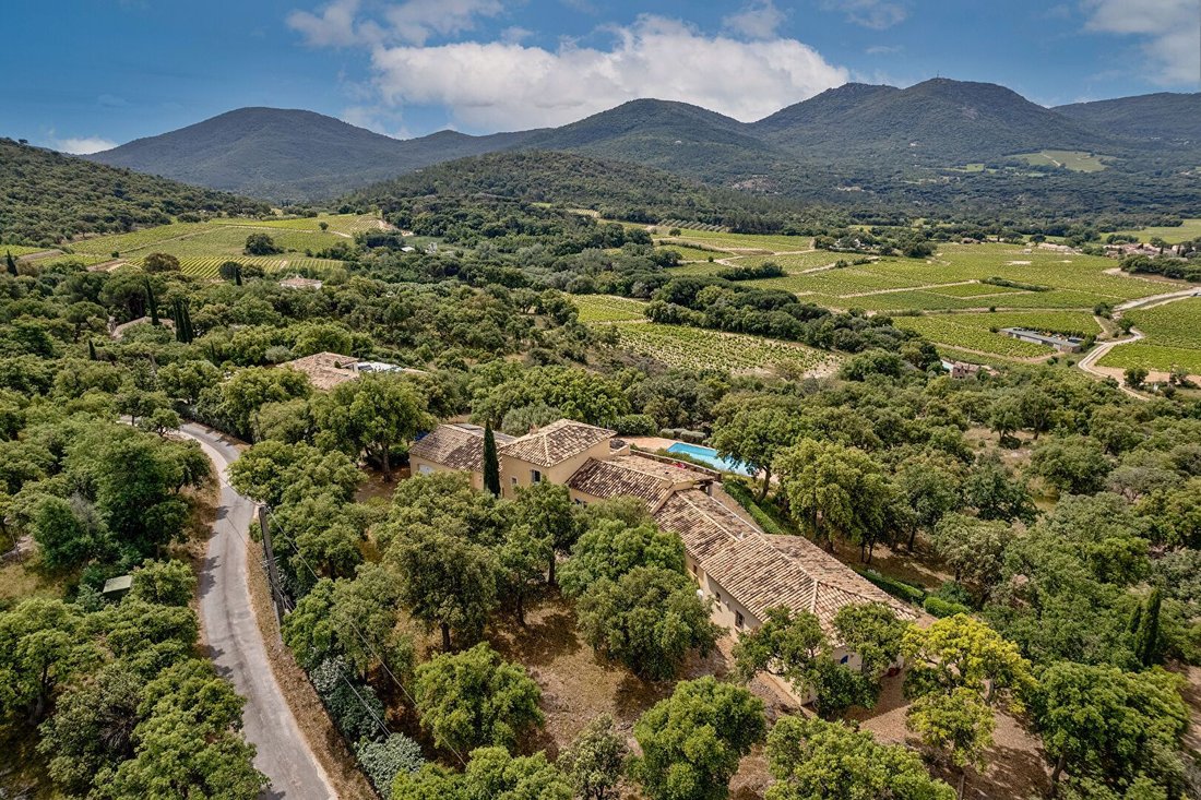 Villa in Le Plan-de-la-Tour, Provence-Alpes-Côte d'Azur, France 5 - 18008695