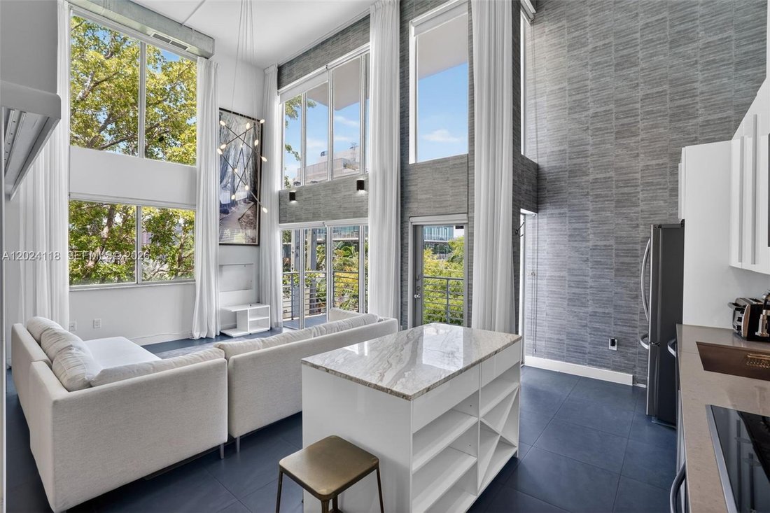 Condo in Miami Beach, Florida, United States 3 - 18008030