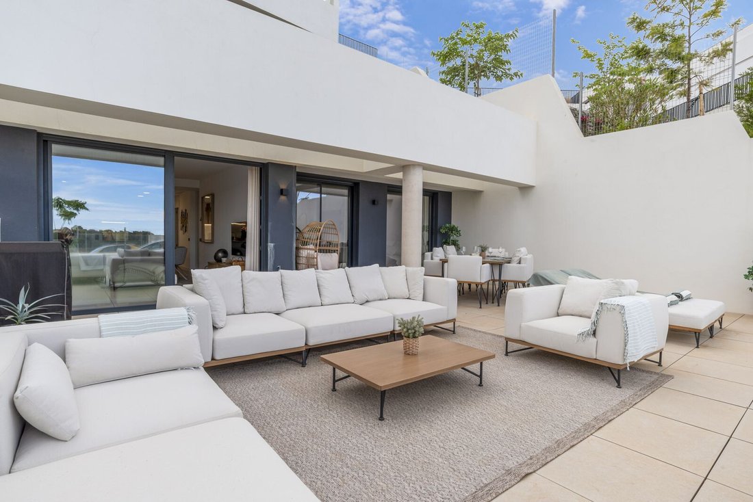 Apartment in Marbella, Andalusia, Spain 1 - 18005624