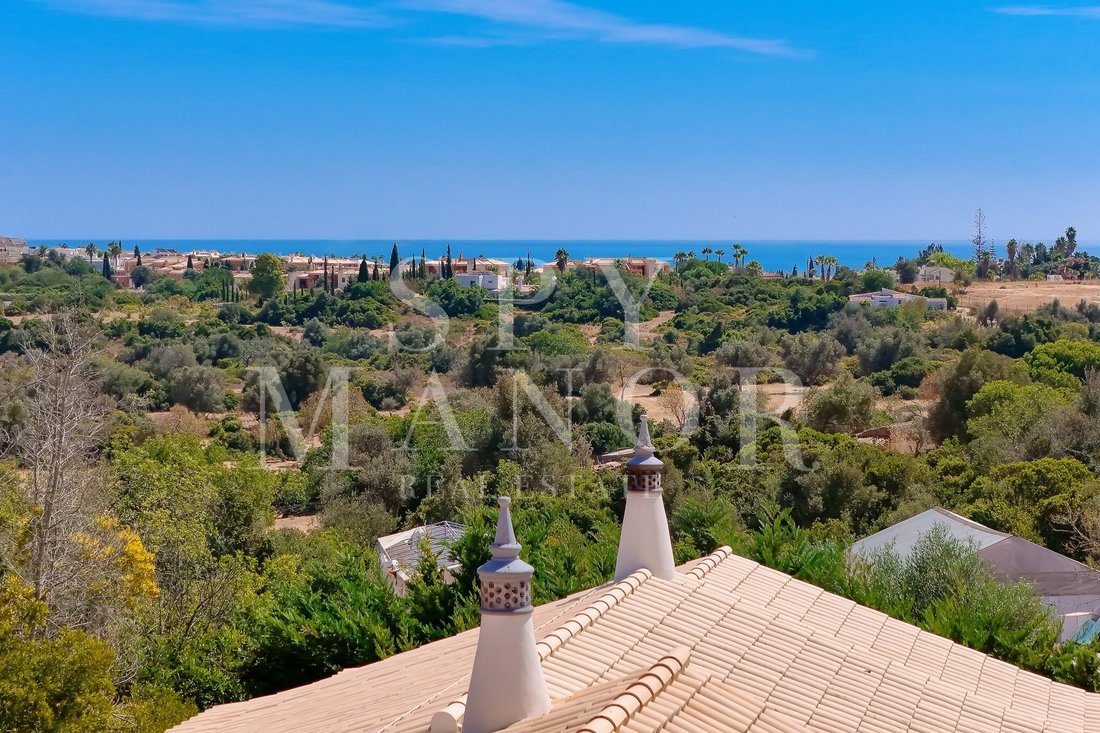 Villa in Carvoeiro, Algarve, Portugal 2 - 18010880