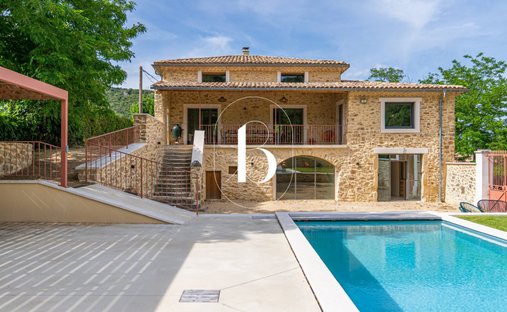 House in Goudargues, Occitania, France 1
