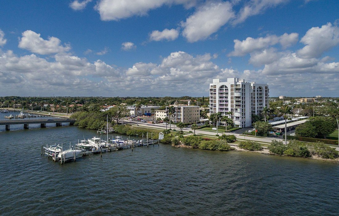 Condo in West Palm Beach, Florida, United States 3 - 18006395