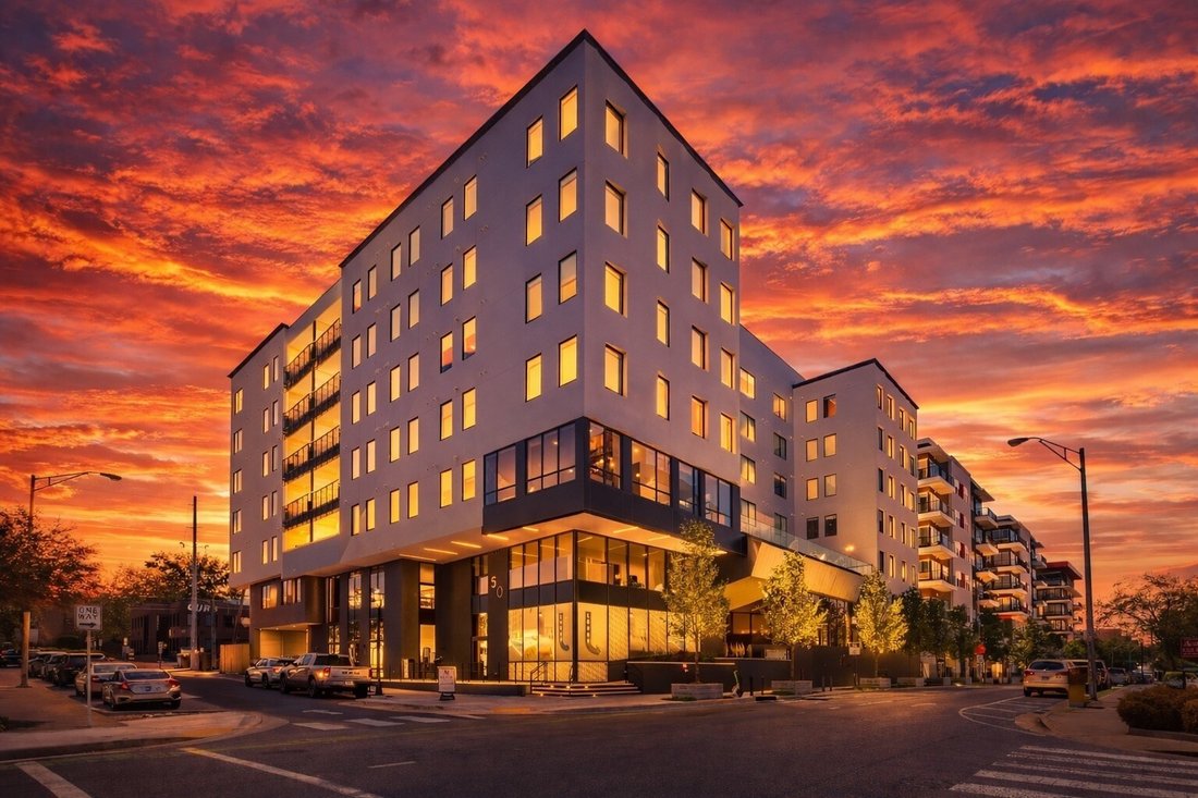 Condo in Nashville, Tennessee, United States 2 - 18009905