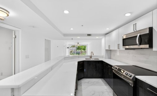Condo in West Palm Beach, Florida, United States 1