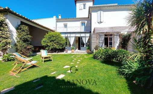 House in Centre Ville, Mauguio, France 1