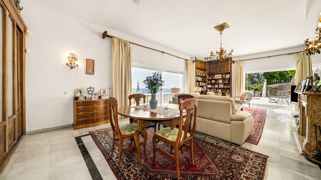 Villa in Marbella, Andalusia, Spain 4 - 18012655