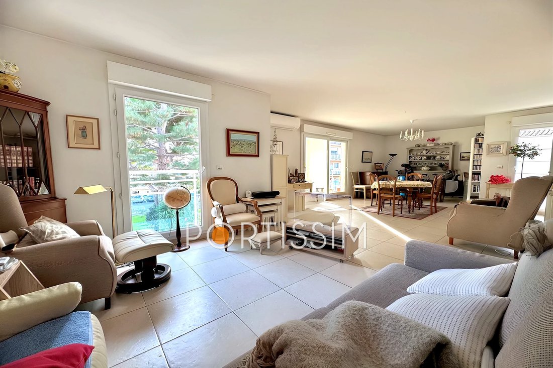 Apartment in Val de Cagne-Colline Route de Vence, Cagnes-sur-Mer, France 2 - 17735016