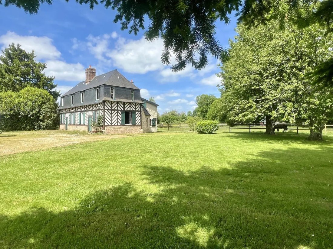 Estate in Est, Lisieux, France 1 - 18005804