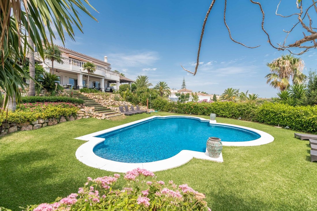 Villa in Elviria-Cabopino, Marbella, Spain 3 - 18004893