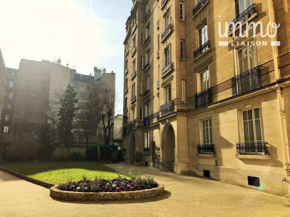 Apartment in Auteuil Sud, Paris 16e Arrondissement, Paris 1 - 18005020