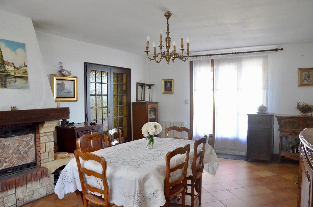 Villa in Carnoux-en-Provence, Provence-Alpes-Côte d'Azur, France 5 - 17423231