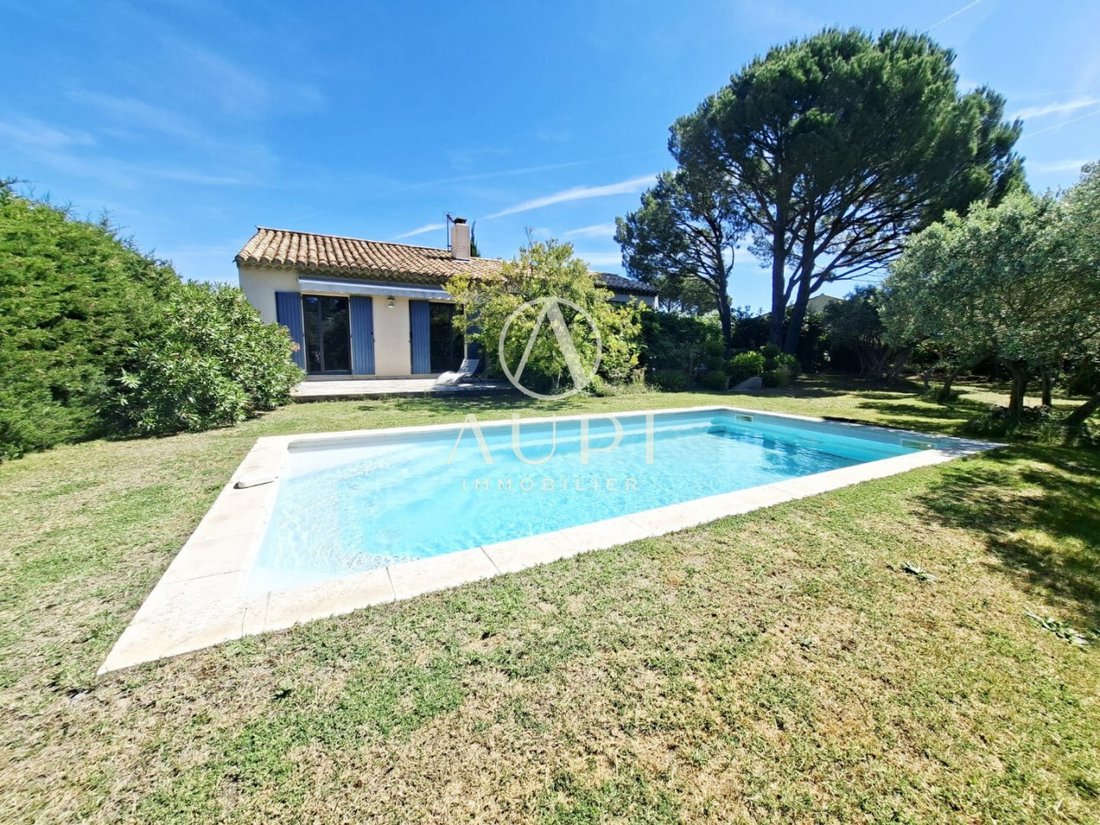 House in Saint-Rémy-de-Provence, Provence-Alpes-Côte d'Azur, France 1 - 18008946