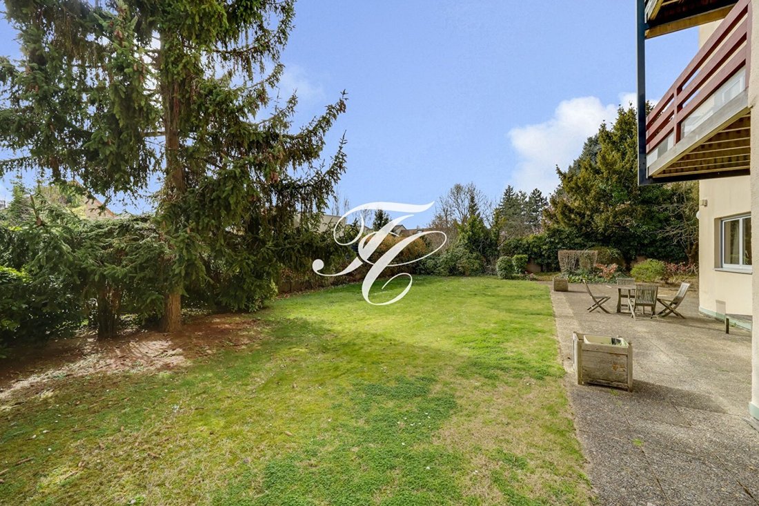 Apartment in Saint-Cloud, Ile-de-France, France 2 - 18005950