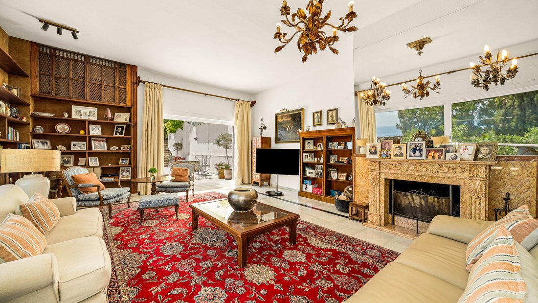 Villa in Marbella, Andalusia, Spain 3 - 18012655