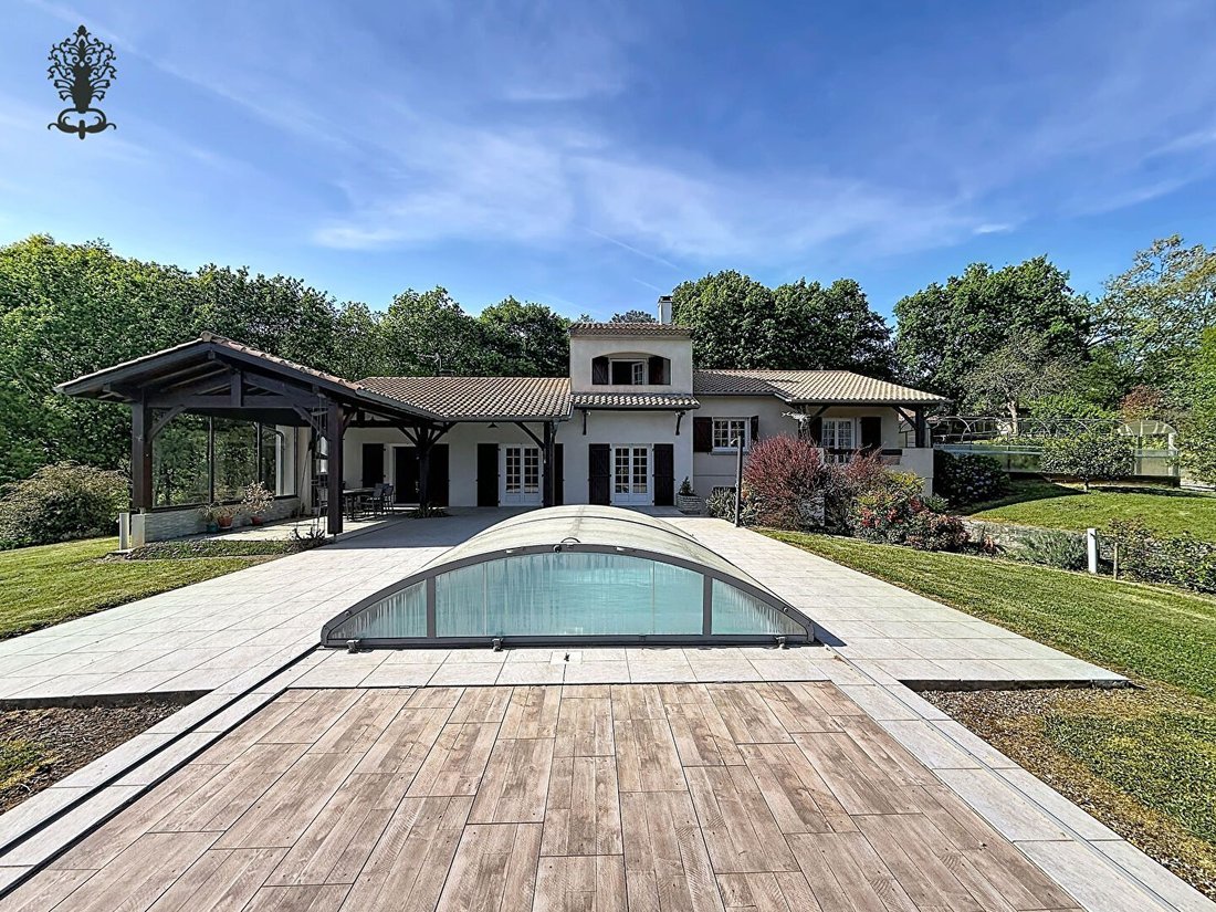 House in Sainte-Marie-de-Gosse, Nouvelle-Aquitaine, France 1 - 18008739