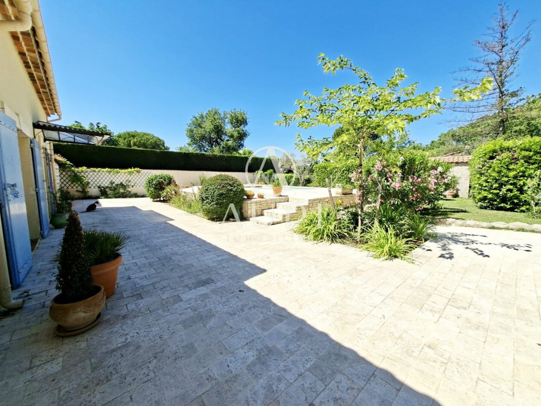 House in Paradou, Provence-Alpes-Côte d'Azur, France 3 - 18008915