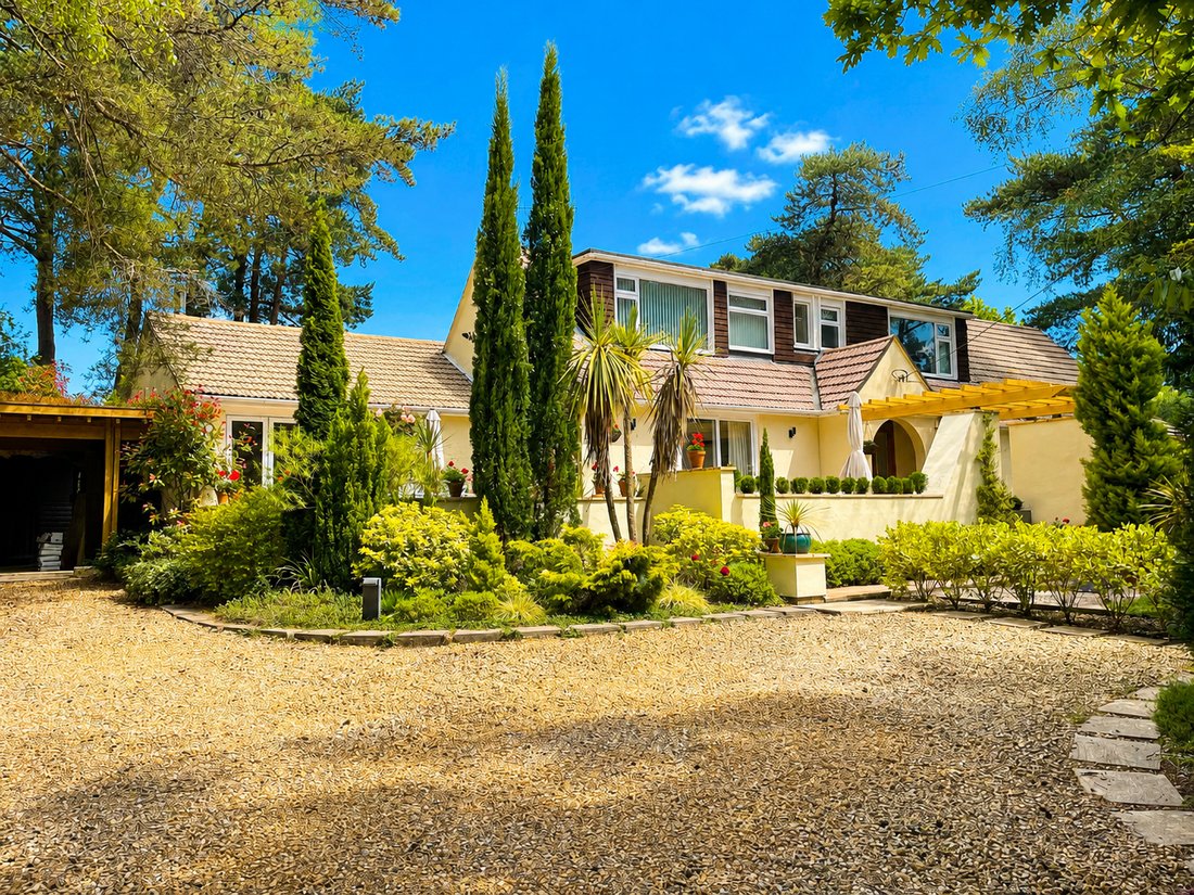 House in Saint Leonards, England 1 - 18007821