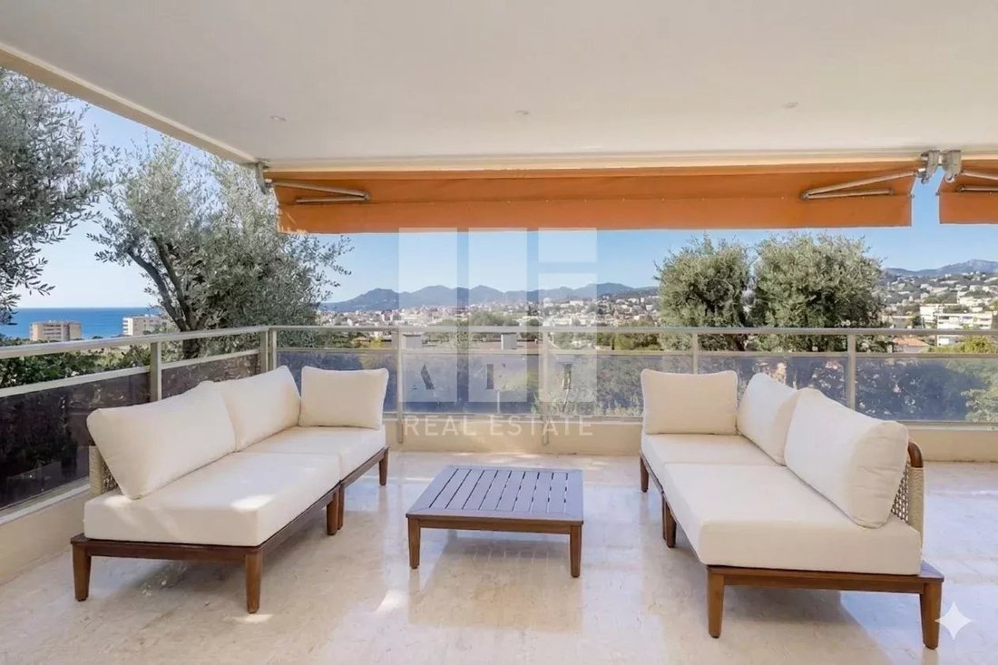 Apartment in Maurice Jeanpierre, Le Cannet, France 1 - 17539846